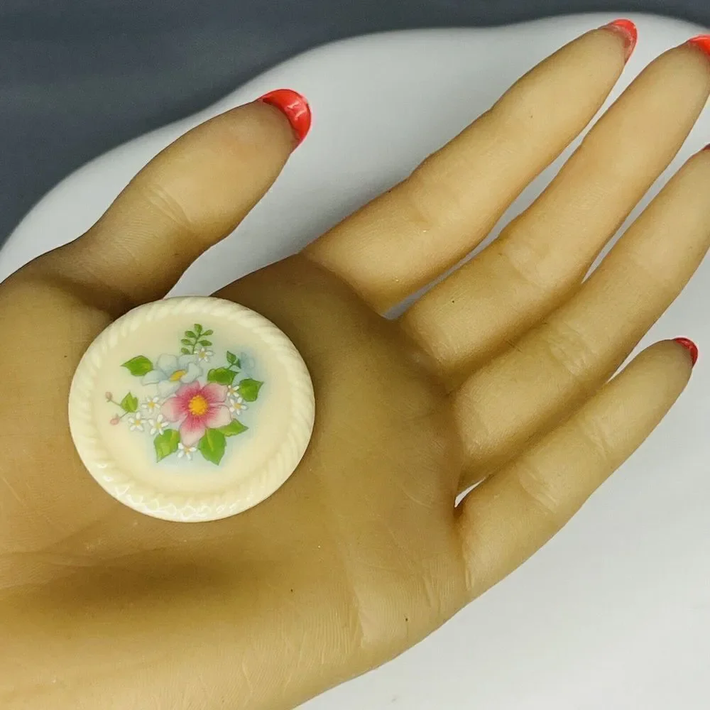 Avon Vintage Porcelain Floral Button Brooch Pin Cream White Pink Green Flower